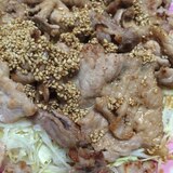 豚肉の甘酢ゴマだれ